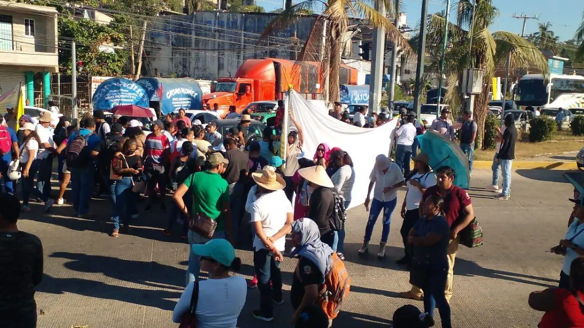 bloqueo Acapulco-México